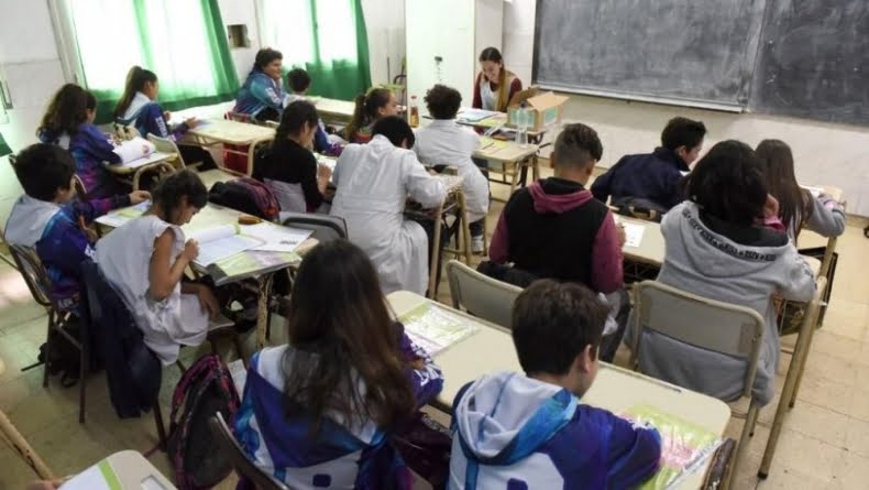 Garantizan el comienzo de las clases presenciales en misiones