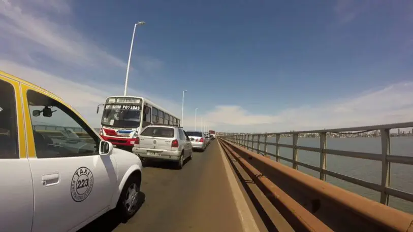 Comerciantes de Encarnación hicieron denuncia penal por coimas en el puente