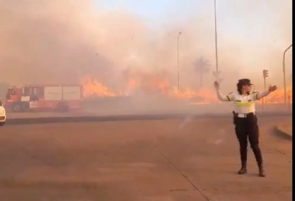 Incendio en Itaembé Guazú arrasó con 60 hectáreas de malezas