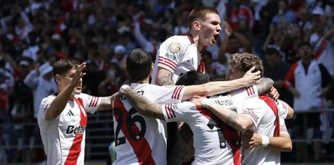 Con goles de Colidio, Driussi y Meza, River debutó con triunfo en el Mundial de Clubes: 3-1 ante Urawa Red Diamonds