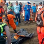 Balearon un auto dentro de una casa en Puerto Piray y la Policía investiga el móvil del ataque