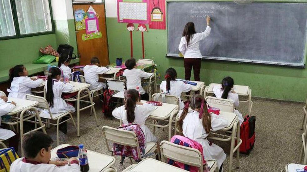 Misiones destina $1.150 millones para refaccionar más de 300 escuelas