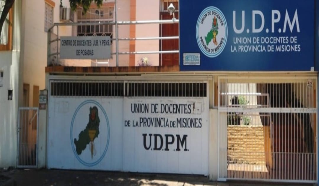 Misiones acompaña la protesta docente convocada a nivel país