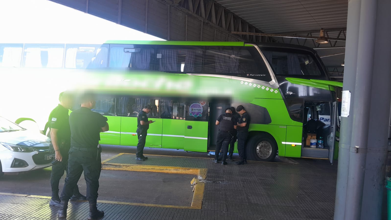 Hallaron sin vida a una pasajera en un ómnibus proveniente de Buenos Aires: investigan las causas