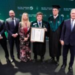 Narcodealer embistió a una policía durante un operativo, secuestraron el auto involucrado y en su casa hallaron droga