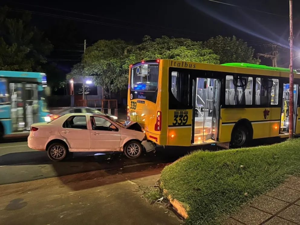 Siniestro vial en Posadas dejó un conductor hospitalizado