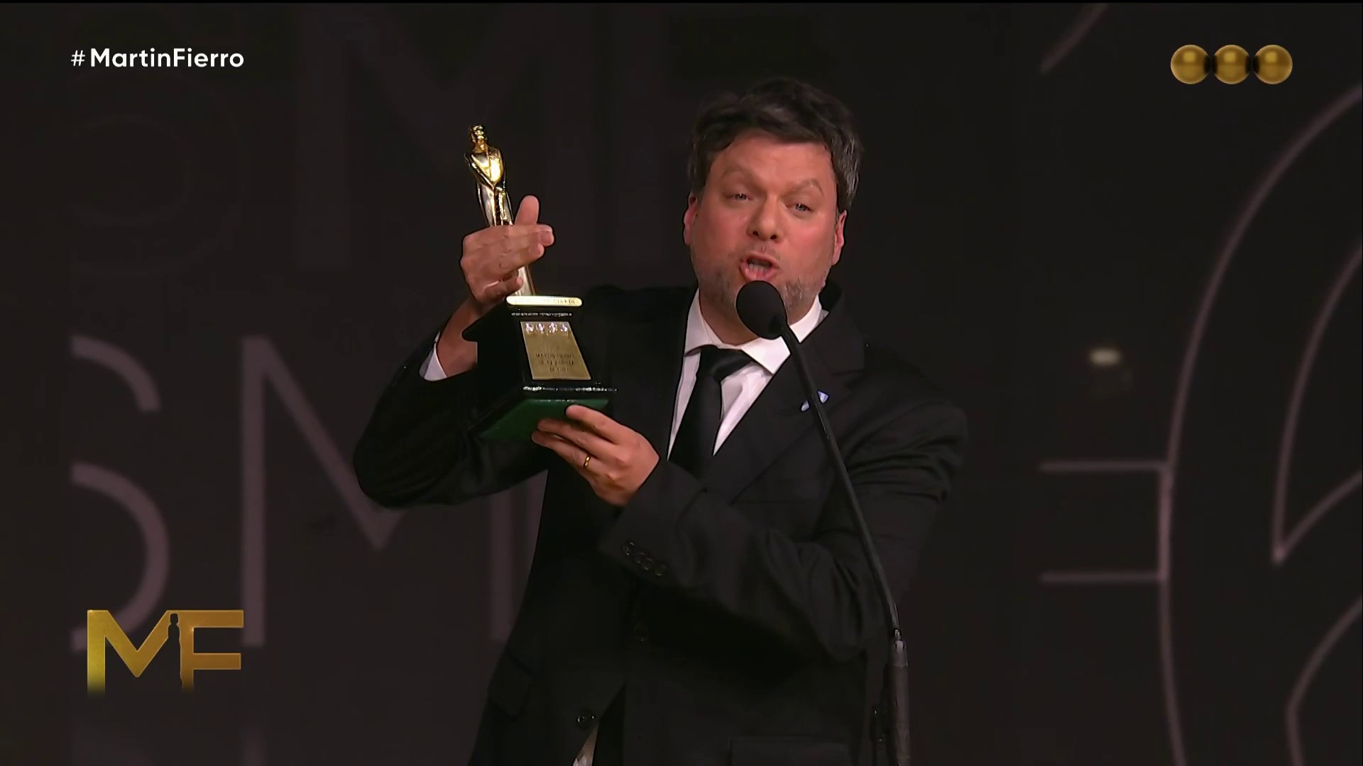 Martín Fierro 2026: Guido Kaczka se llevó el Oro y fue la gran figura de la noche
