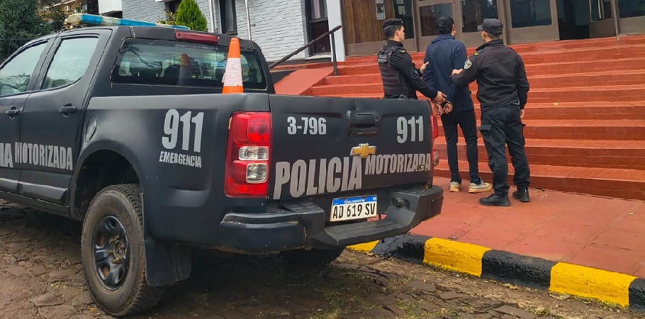 Operativo en Oberá: Detuvieron a un hombre de 30 años por intentar robar una mascota y forzar autos.