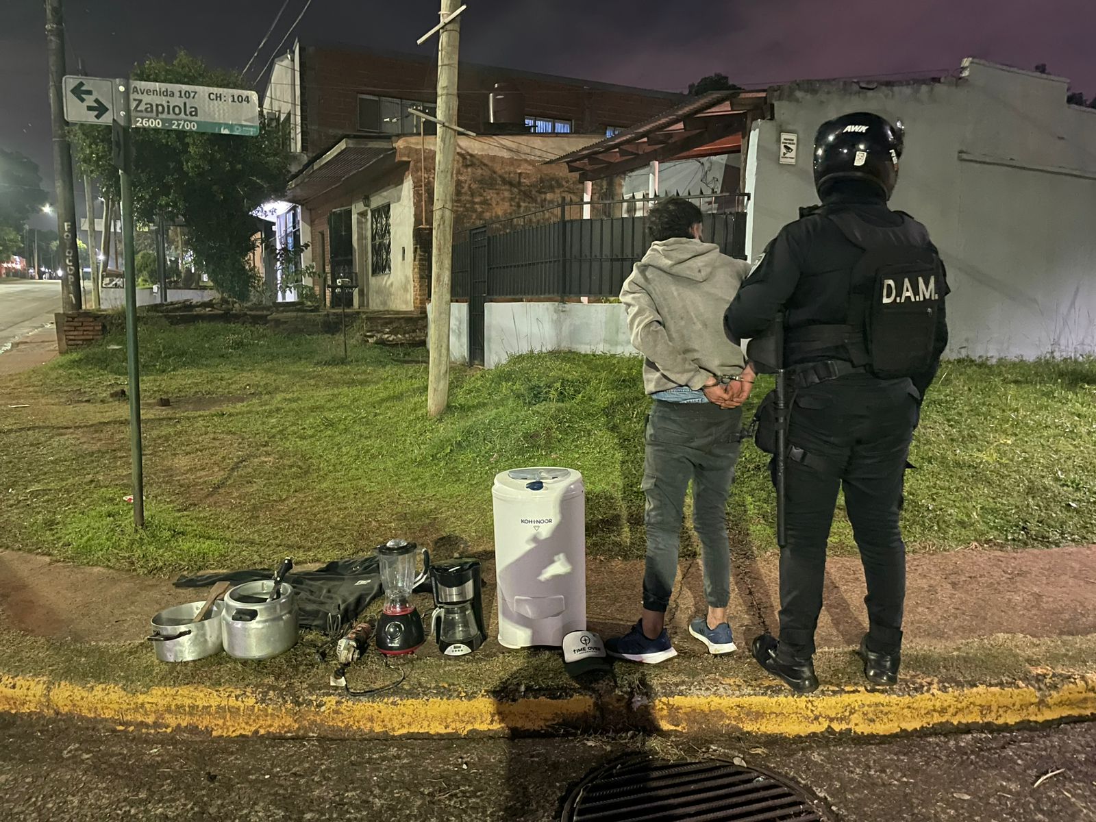 Posadas: entró a robar a una casa y fue detenido por los motorizados cuando intentaba escapar