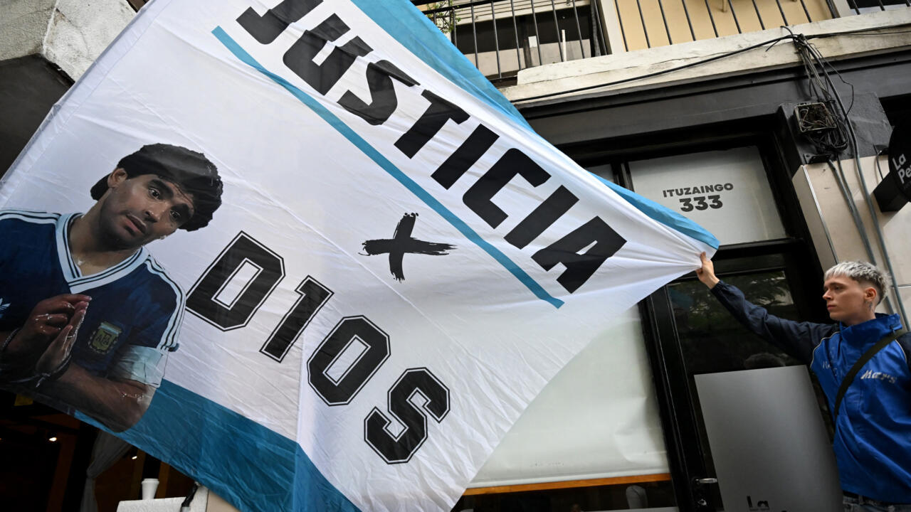 Juicio por la muerte de Maradona: perito de la junta médica aseguró que “había signos de alerta” antes de su deceso