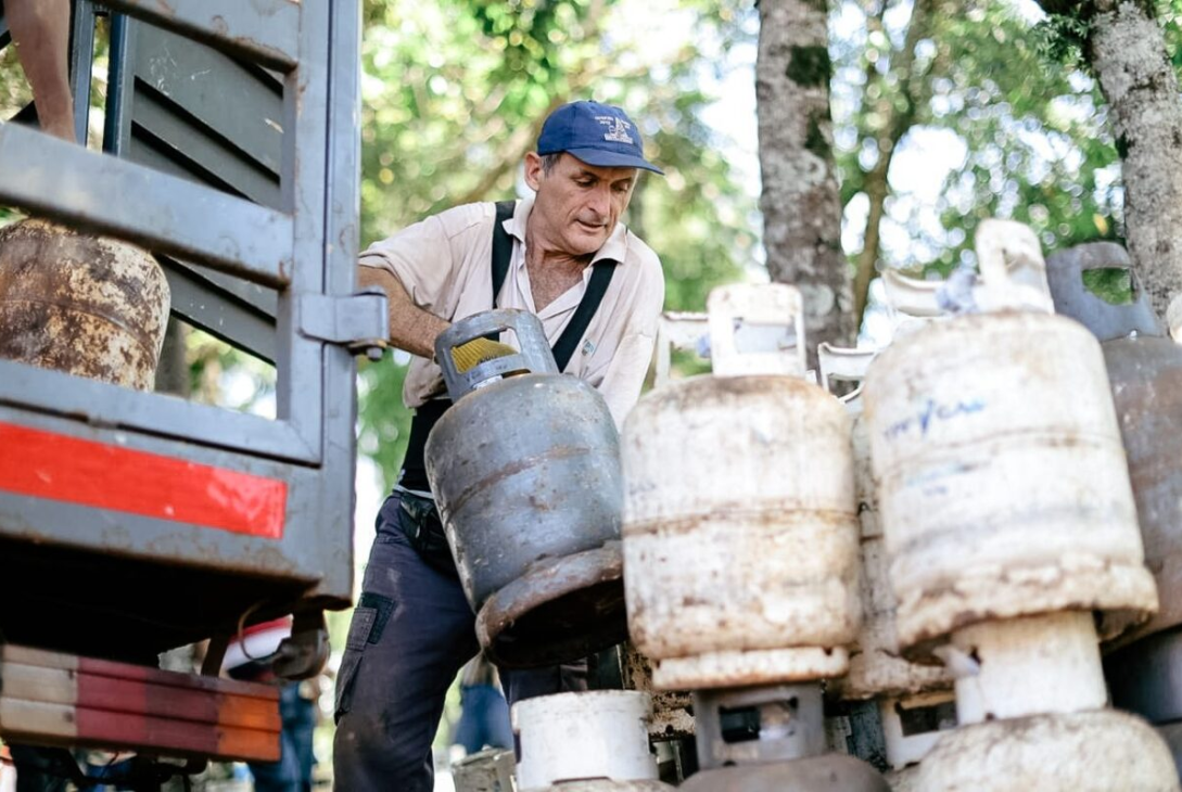 El Ahora Gas renovó su esquema de recorridos con garrafas a $20 mil en toda la provincia
