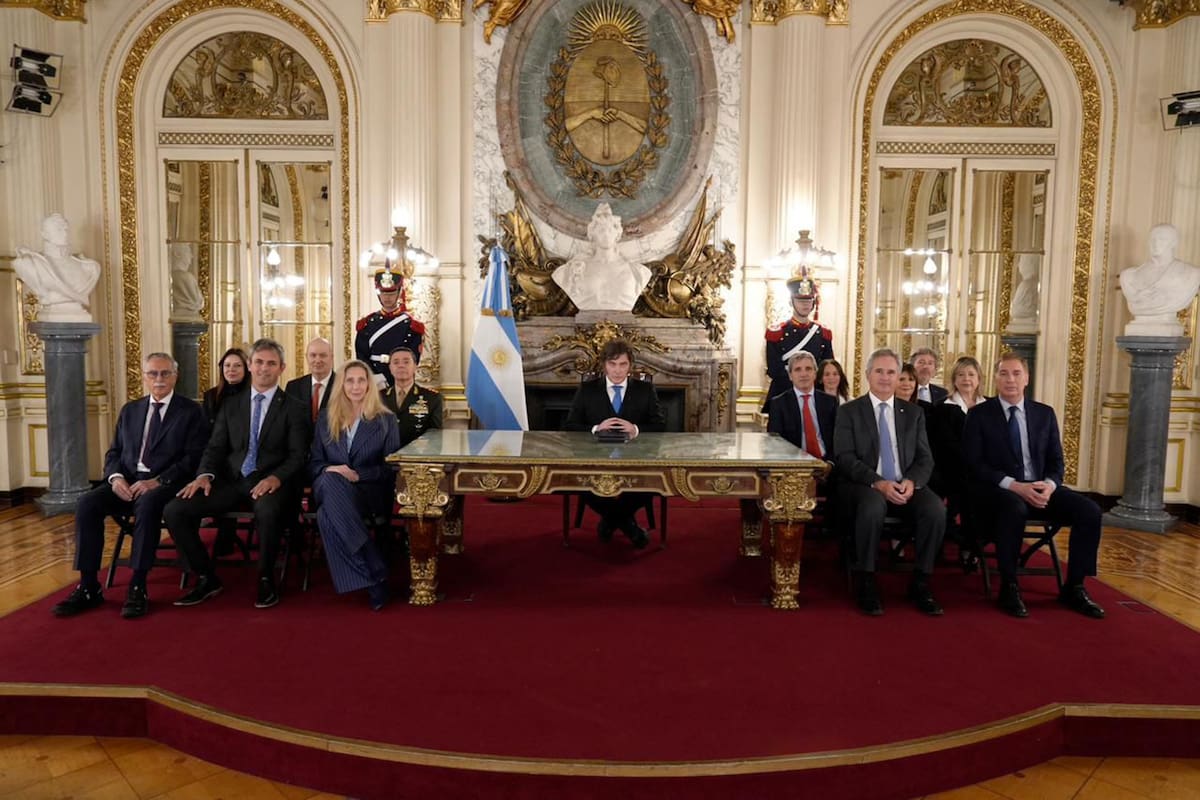 Cadena nacional: Javier Milei firmará un decreto para frenar proyectos petroleros británicos en las Islas Malvinas