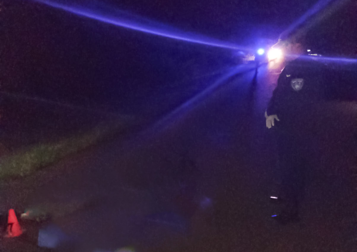 Siniestro fatal en Pozo Azul: un móvil de Gendarmería embestió y mató a un hombre sobre la ruta 17