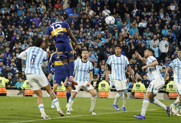 Remontada heroica en Rosario: Boca perdía 2-0, lo dio vuelta 3-2 con un triplete de Enner Valencia y está en semifinales
