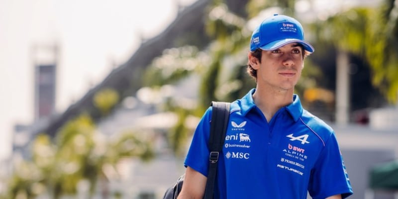 F1 en Marina Bay: Franco Colapinto busca revancha en el exigente circuito callejero de Singapur