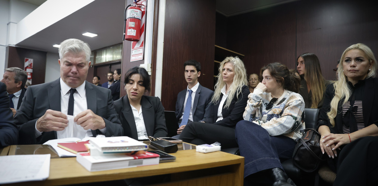 Etapa decisiva en el caso Maradona: fiscales y defensas exponen sus alegatos en San Isidro