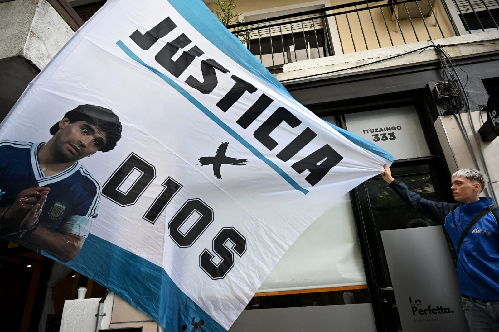 Alegatos en el juicio por Maradona: los abogados de Díaz y Cosachov rechazaron las acusaciones